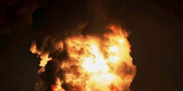 New Iranian Leader Vows to Keep Global Oil Gateway Blocked