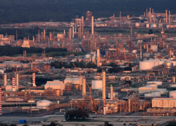 E.P.A. Moves to Weaken Limits on a Cancer-Causing Gas