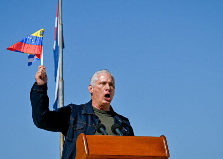 Cuban President Acknowledges Talks with the Trump Administration