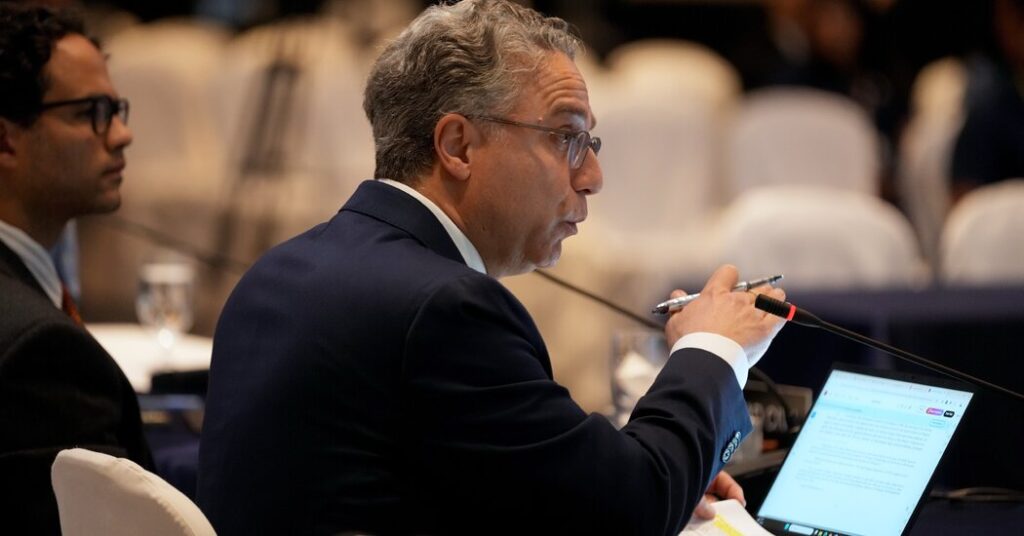 Pentagon’s Boat Bombings Are Illegal, Human Rights Panel Is Told