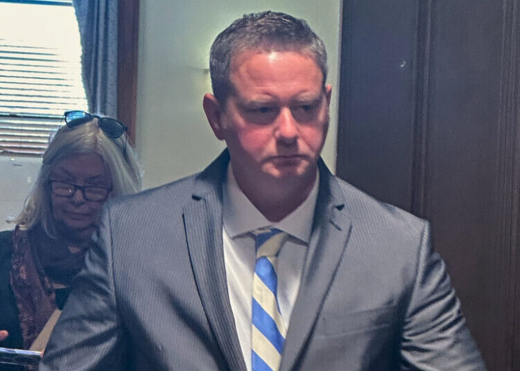 Ex-State Trooper Convicted of Manslaughter in Death of Girl After Chase