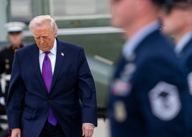 Entering War’s Third Week, Trump Faces Stark Choices