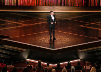 Free Speech and Wars Are Noted From Oscars Stage