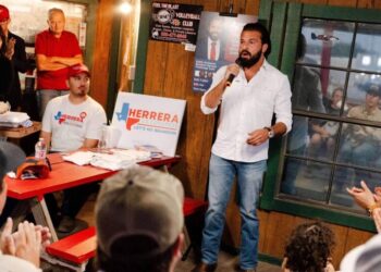 In Texas, an Unyielding Gun Culture Jumps Off YouTube and Into Politics