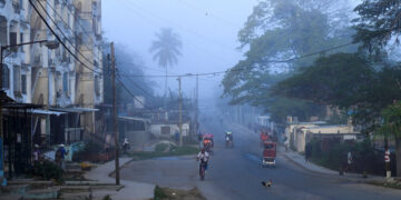 Battered Cuba, Seeking Lifeline, May Open Itself to Outside Investment