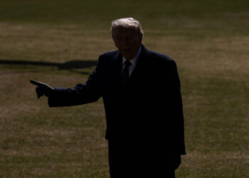 What Are Trump’s Positions on Iran? They Can Change by the Sentence.