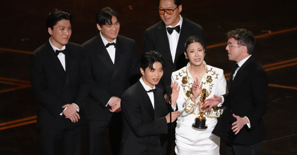 ‘Golden’ Songwriters Would Like to Thank, Well, Not the Cutoff Music