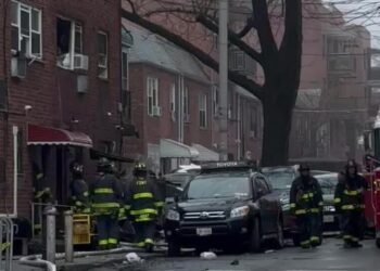 4 Are Dead, Including a Child, in Fast-Moving Queens Fire