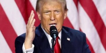 Trump warned Ira​n will hurt him even more than Epstein: ‘Could split his party in half’