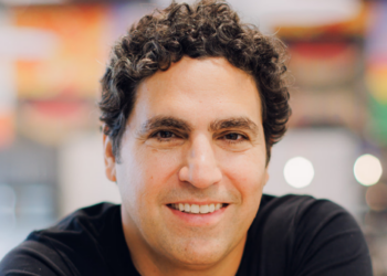 Here’s how to build something that lasts, from the founder of a $300 million bootstrapped company that’s been growing for 28 years straight