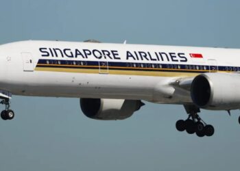 Asian aviation stocks plunge as Iran conflict forces airlines to cancel flights over Middle Eastern airspace