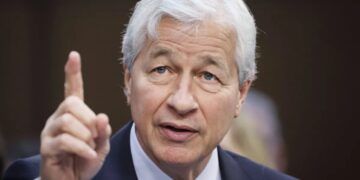 JPMorgan’s CEO Jamie Dimon reveals the career goal he adopted when he was just a 28-year-old assistant: Do not speak unless you can add value