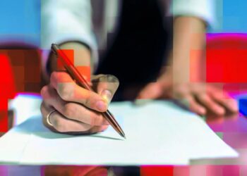 Grammarly Offering Manuscript Reviews by AI Versions of Recently Deceased Professors