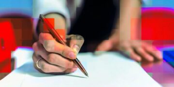 Grammarly Offering Manuscript Reviews by AI Versions of Recently Deceased Professors