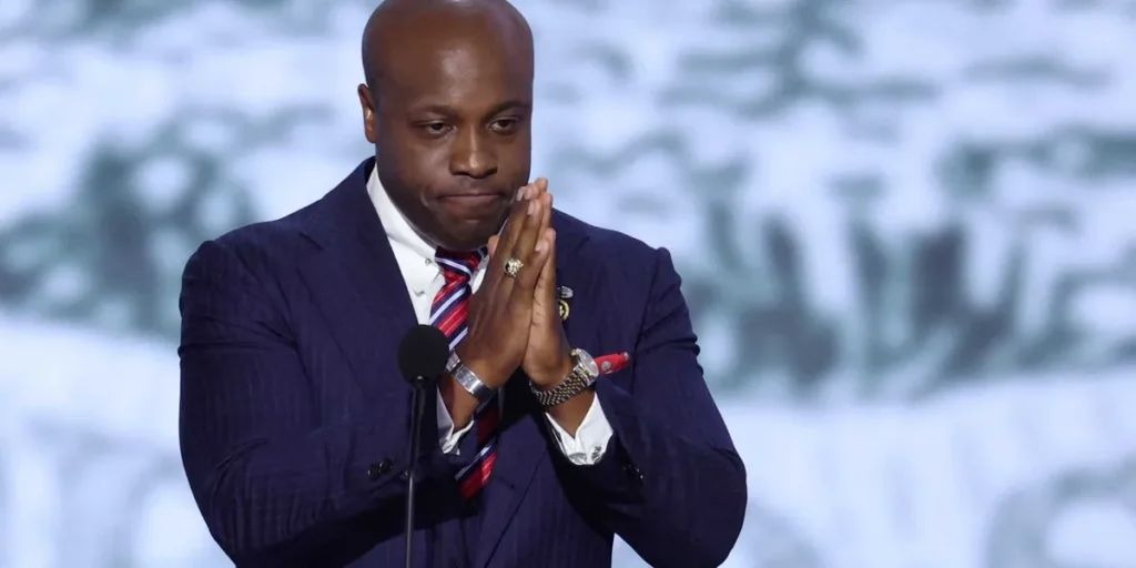 Defeated MAGA Senate candidate ‘begged’ Trump for a job so he could flee House: report