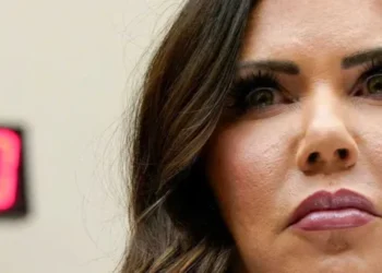 ‘Mad as a murder hornet’: Republican spills on fuming Trump before Noem firing