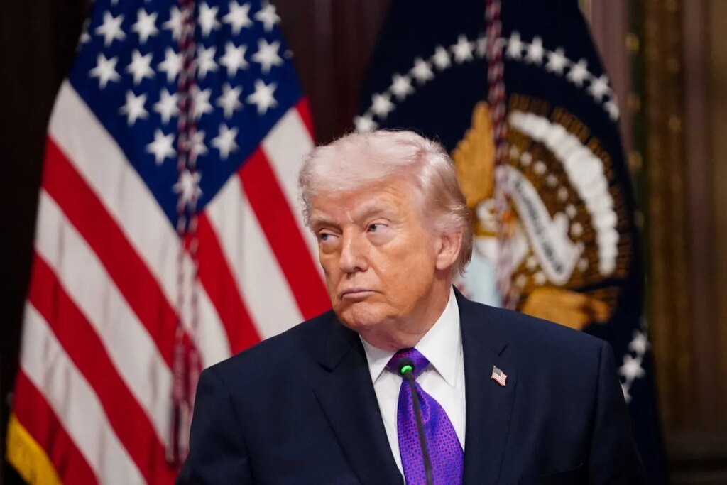 ‘Who asked for that?’ MAGA fans mock Trump after curious edit to Truth Social rant