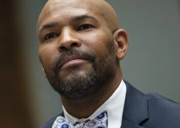 Trump’s former Surgeon General: voters widely support vaccine access and want Washington to focus elsewhere