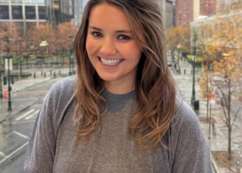 This AI founder who quit her 9-to-5 law job has a warning for anyone dreaming of doing the same: ‘I’m working harder now than I ever did’