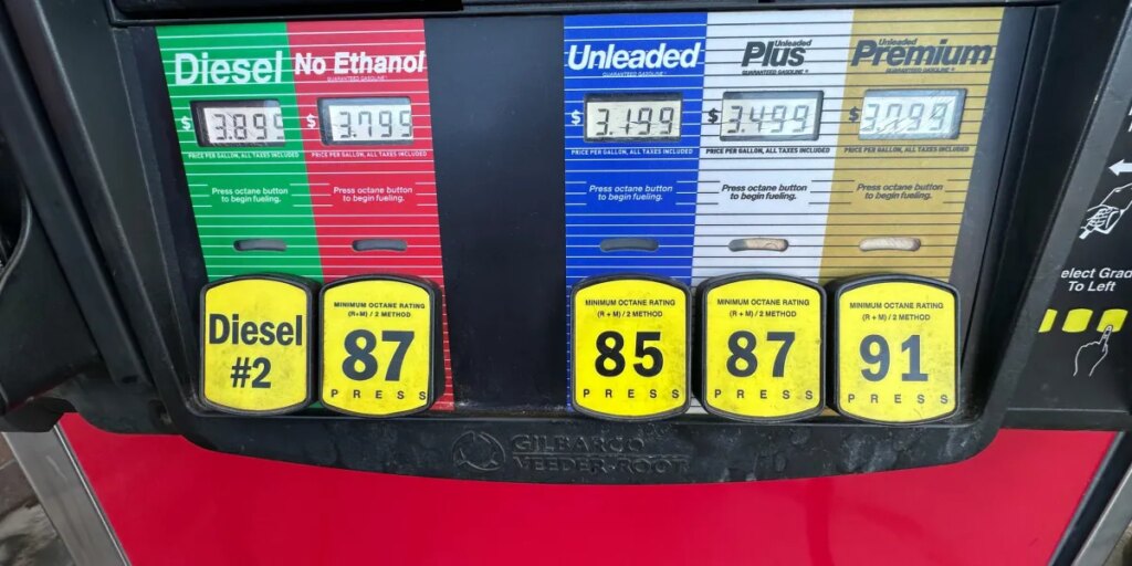 Trump said the ‘economy is roaring’ but the job market has evaporated, soaring gas prices could boost inflation, and stocks have plunged