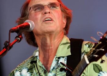 ‘Country’ Joe McDonald, antiwar icon of the 1960s, dies from complications of Parkinson’s at 84