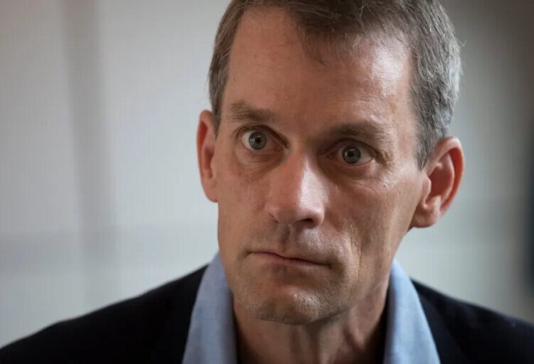 Google and OpenAI employees back Anthropic in a legal fight that could redefine military use of AI