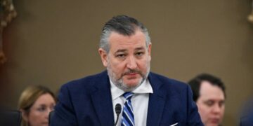 Ted Cruz declares war on right-wing star: ‘Single most dangerous demagogue in the country’