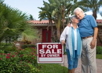 Retirees wait for the day they can sell their homes and cash in—but there’s a secret Medicare ‘trap’ that could stop them in their tracks