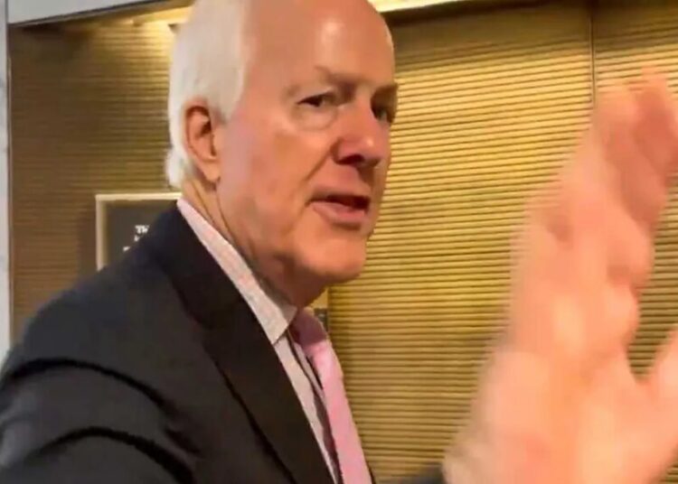 ‘Go away!’ GOP senator blocks NBC camera after flip-flopping on filibuster for Trump