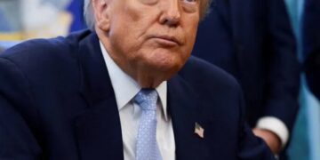 Critics ridicule Trump for slip at Kentucky campaign stop