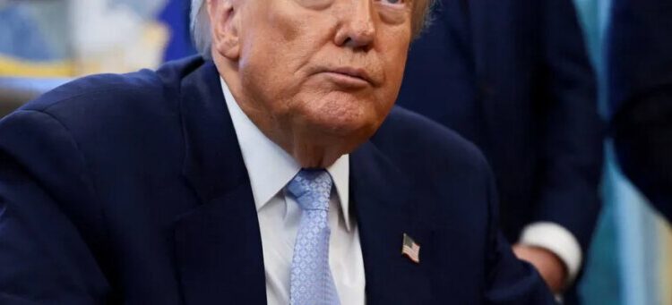 Critics ridicule Trump for slip at Kentucky campaign stop