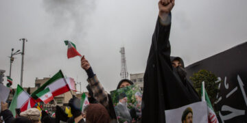 Thousands Attend Government Rally in Tehran to Denounce Israel and U.S.