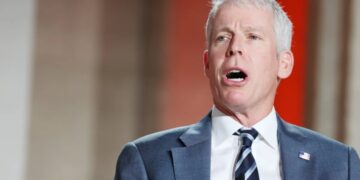 Energy secretary invokes Defense Production Act to force a Texas oil company to restore operations in California. Newsom condemns move