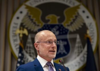 FCC’s Carr threatens TV broadcast licenses over news coverage