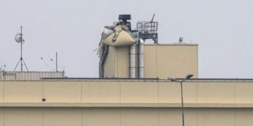 U.S. calls for Americans to leave Iraq ‘now’ as attacks mount