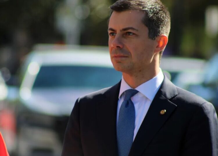 ‘Unfit!’ Buttigieg hammers Trump for fundraising ‘over the bodies of America’s war dead’