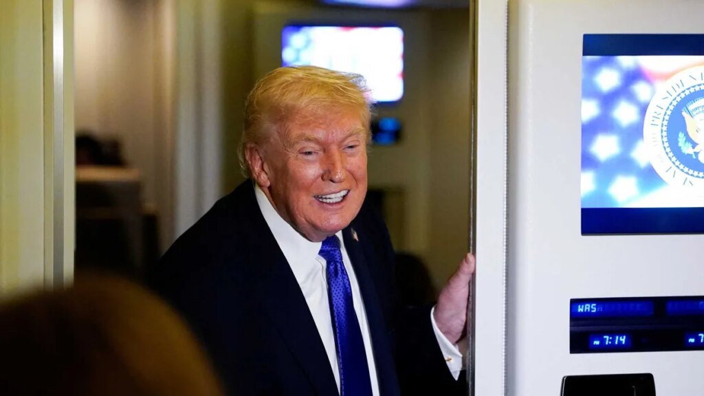 Trump mocked behind his back over longstanding fixation: insiders