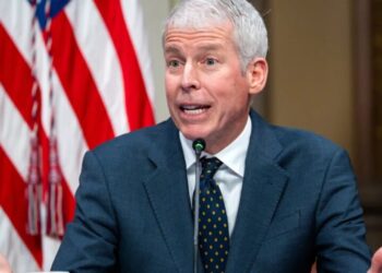 U.S. energy chief signals Iran war may last several more weeks