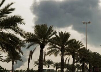 Bahrain starts output cuts at world’s top aluminum smelter