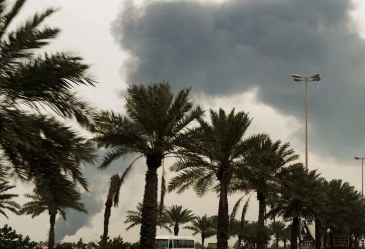 Bahrain starts output cuts at world’s top aluminum smelter