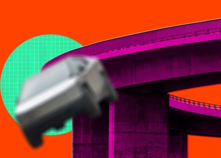 Woman Sues Tesla After Cybertruck Tries to Drive Her Off Bridge