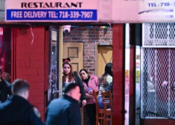 Two dead, four wounded in spate of NYC bar shootings