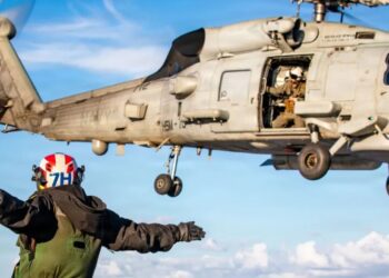 Oil climbs as Iran seizes Hormuz gatekeeper role while Trump eyes risky naval option to reopen strait that may require boots on the ground