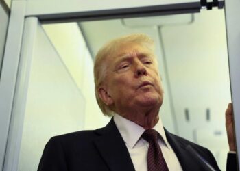 Senior Trump official ‘practically admitted’ Trump has stumbled into trap: report