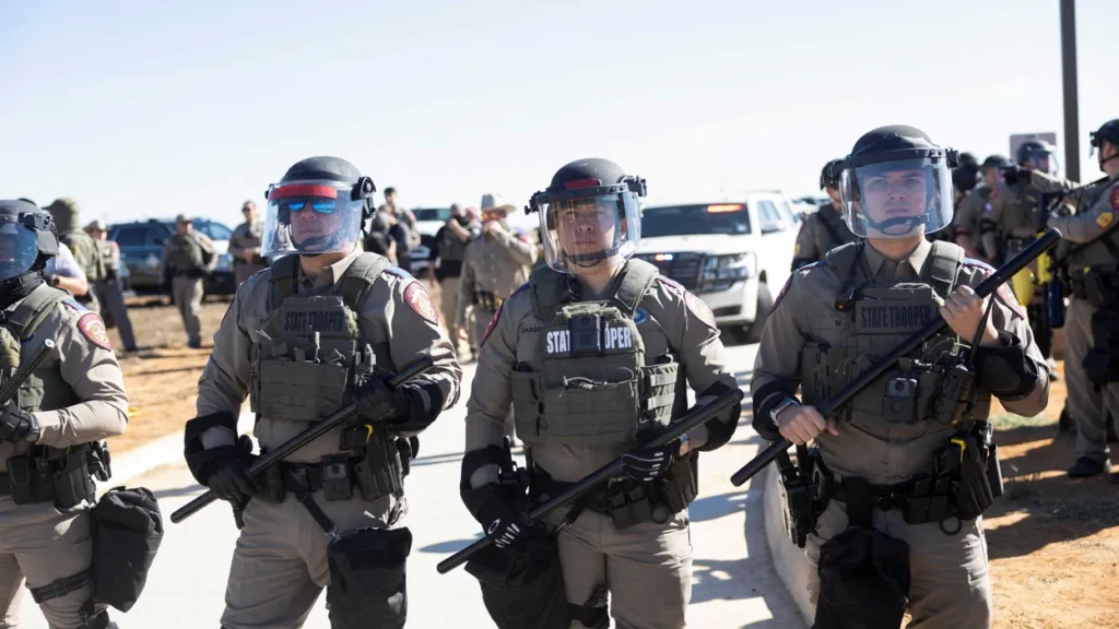 Soldier’s death in ICE detention raises questions