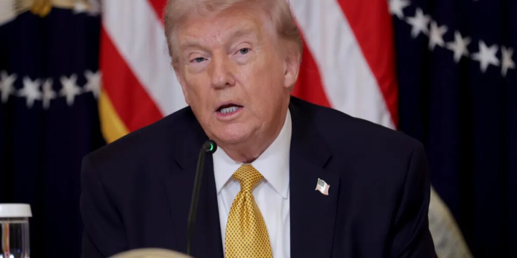 Trump suggests postponing his key meeting with Xi Jinping by ‘a month or so,’ as Iran overtakes China on the U.S.’s agenda