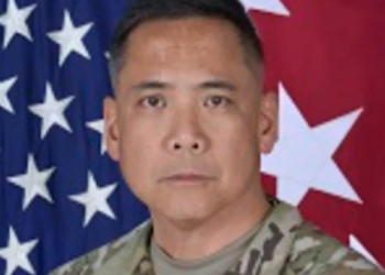 Drunk US general leaves classified maps on Ukrainian train after major binge: report