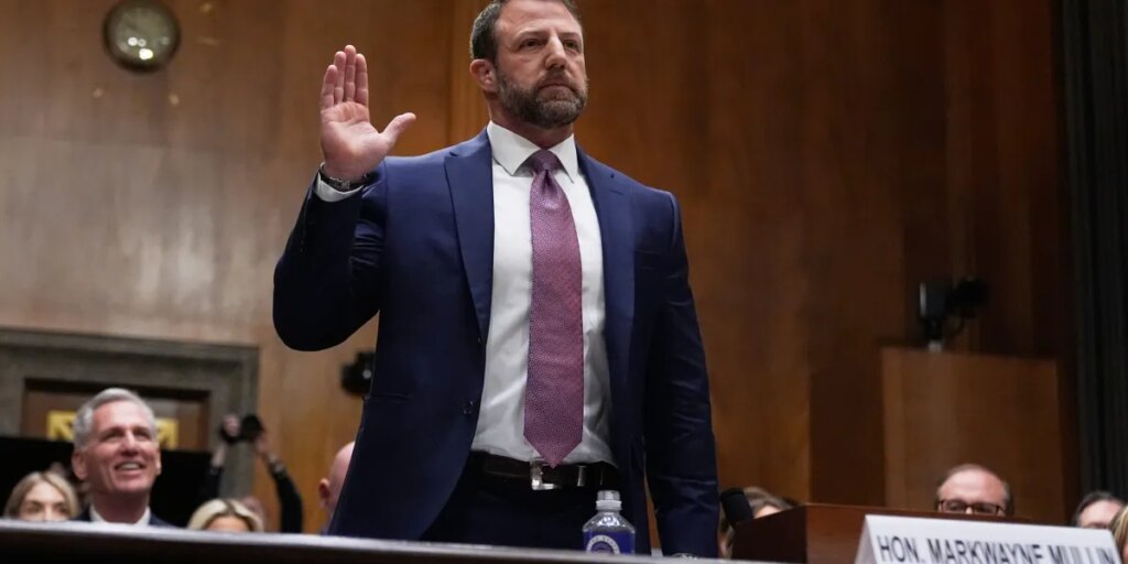Markwayne Mullin called Rand Paul a ‘freaking snake.’ Paul questioned whether ‘someone who applauds violence’ should lead DHS