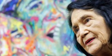 Dolores Huerta says Chávez raped her and fathered 2 secret kids she gave up for adoption