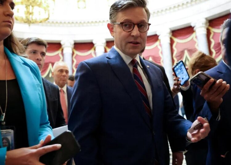 ‘Wave adios amigos’: GOP gets blaring warning sign as Trump sees ‘nightmare’ polling